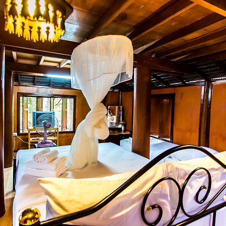 Golden Teak Homestay Mae Rim Zewnętrze zdjęcie