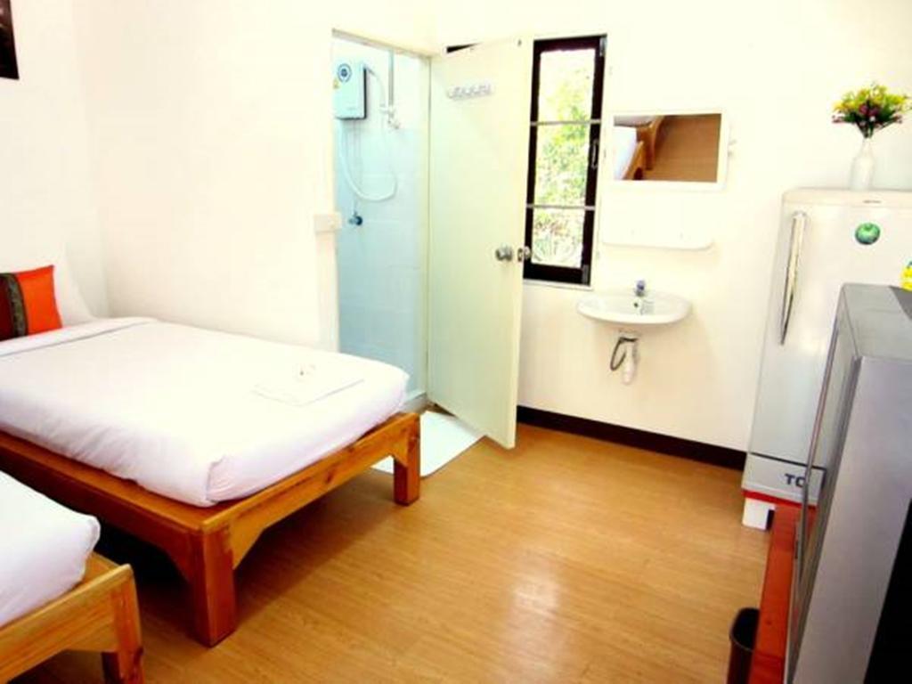 Golden Teak Homestay Mae Rim Zewnętrze zdjęcie