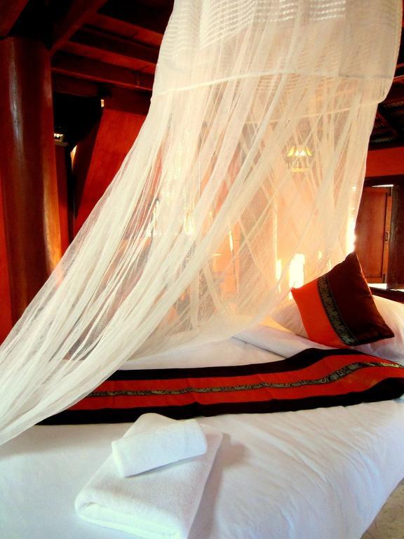 Golden Teak Homestay Mae Rim Zewnętrze zdjęcie