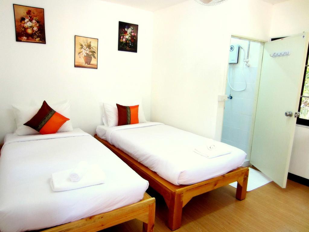 Golden Teak Homestay Mae Rim Zewnętrze zdjęcie