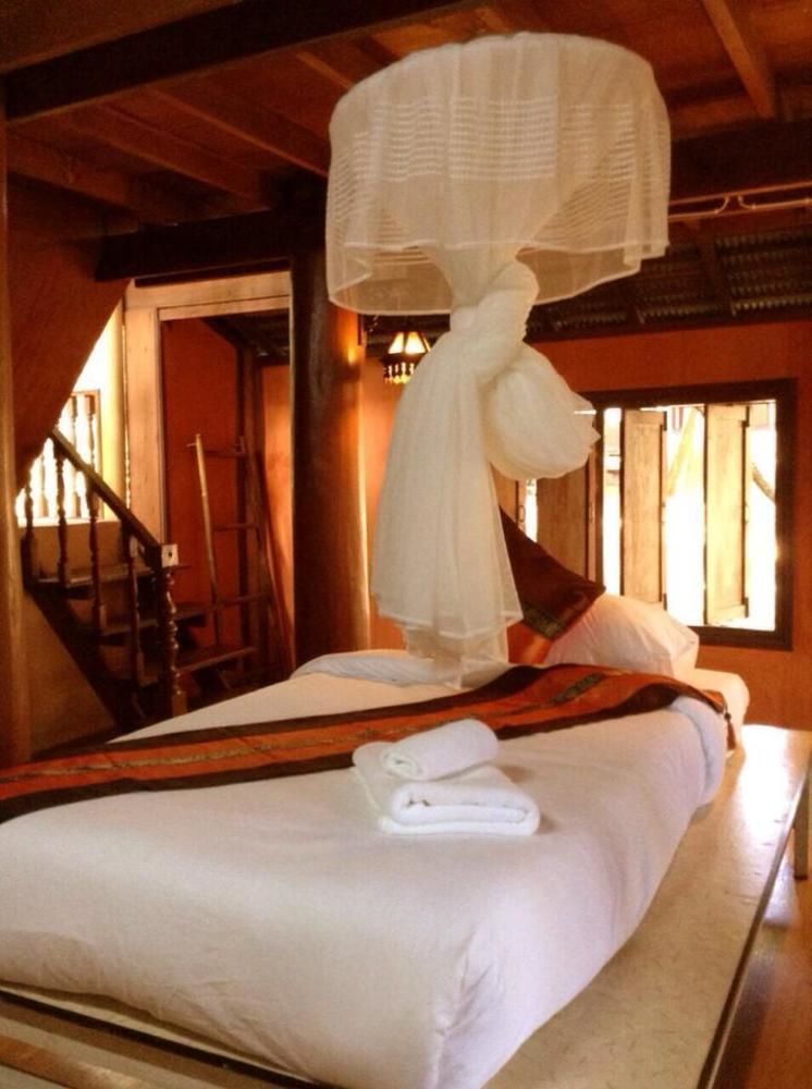 Golden Teak Homestay Mae Rim Zewnętrze zdjęcie